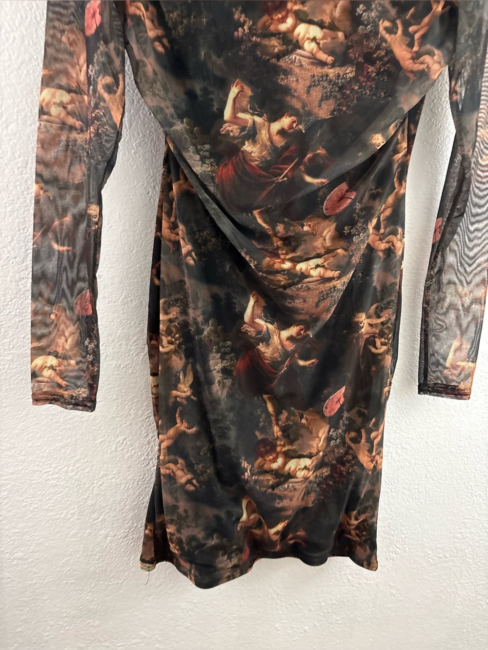 PrettyLittleThing Shape Renaissance Print High Neck Mesh Bodycon Dress size 8 - Picture 3 of 7